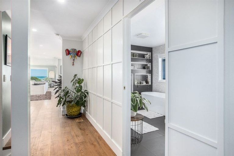 Photo of property in 249 Manly Street, Paraparaumu Beach, Paraparaumu, 5032