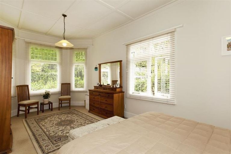Photo of property in 10 Garden Terrace, Devonport, Auckland, 0624