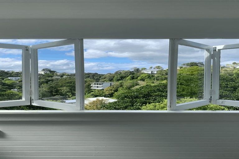 Photo of property in 43 Plunket Street, Kelburn, Wellington, 6012