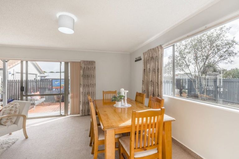 Photo of property in 23 Kanawa Street, Waikanae, 5036