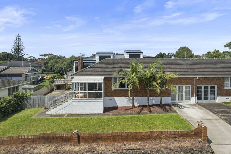 Photo of property in 2/1 The Link, Howick, Auckland, 2010