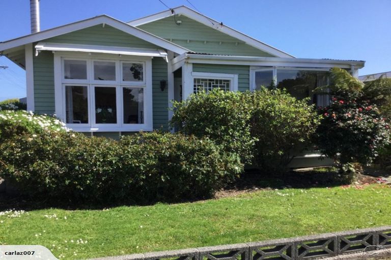 Photo of property in 44 Peel Street, Westport, 7825