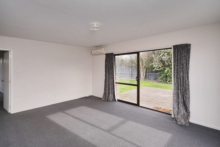 Photo of property in 27a Newnham Street, Rangiora, 7400
