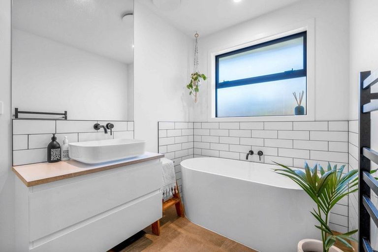 Photo of property in 90 Obsidian Way, Papamoa Beach, Te Puke, 3187