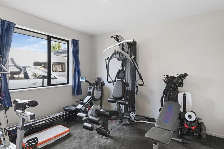 Photo of property in 14 Christie Place, Rolleston, 7614