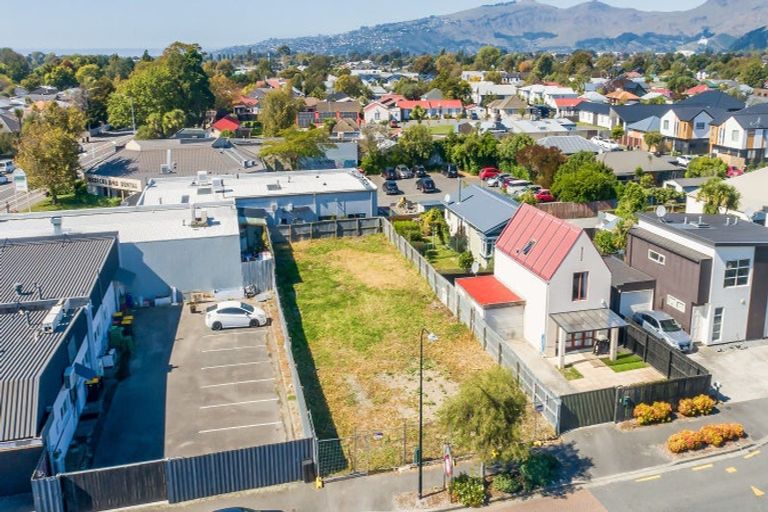 Photo of property in 102 Grafton Street, Waltham, Christchurch, 8011