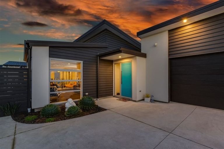 Photo of property in 8 Deacon Street, Halswell, Christchurch, 8025