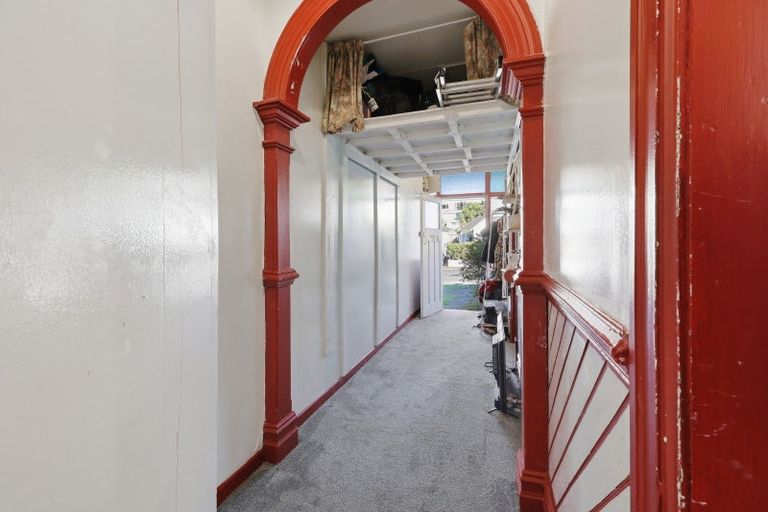 Photo of property in 398 South Road, Caversham, Dunedin, 9012