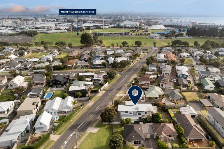 Photo of property in 13 Tay Street, Mount Maunganui, 3116