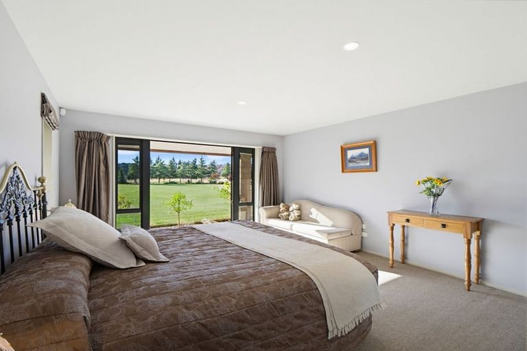 Photo of property in 424 Barkers Road, Loburn, Rangiora, 7472