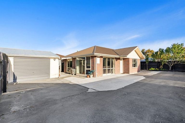 Photo of property in 21a Belfast Road, Belfast, Christchurch, 8051