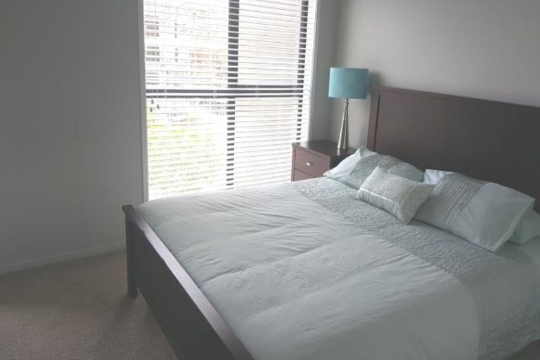 Photo of property in 34 Liquidambar Drive, Hobsonville, Auckland, 0616