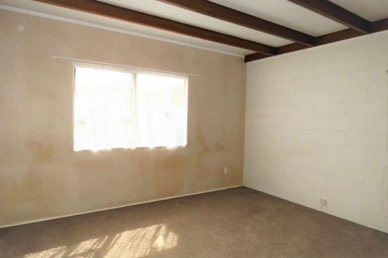 Photo of property in 23b Russell Street, Westport, 7825