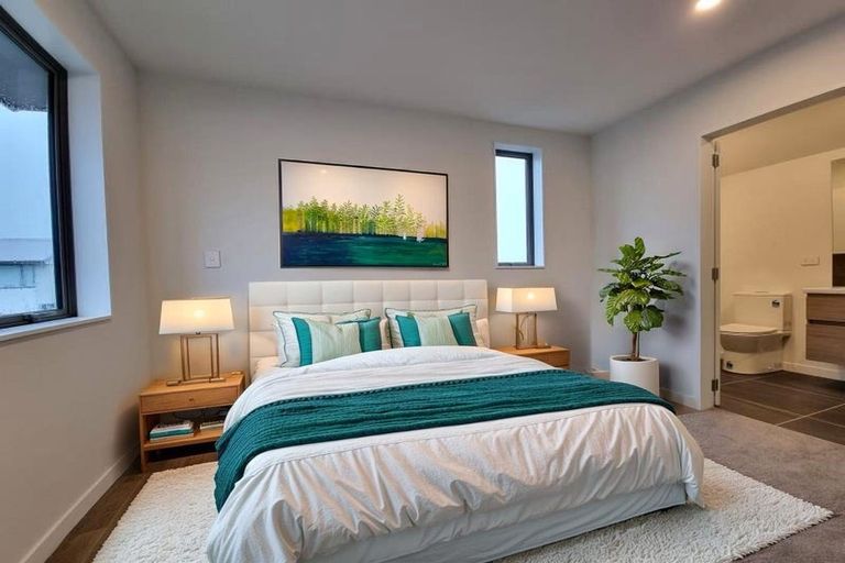 Photo of property in 15 John Street, Stokes Valley, Lower Hutt, 5019