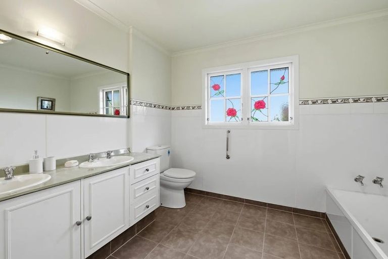 Photo of property in 3 Willmott Place, Springfield, Rotorua, 3015