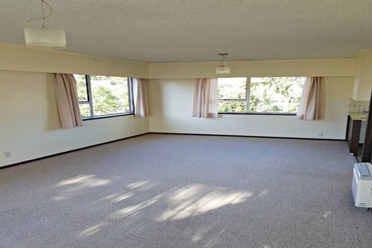 Photo of property in 1/10 Pamela Place, New Lynn, Auckland, 0600