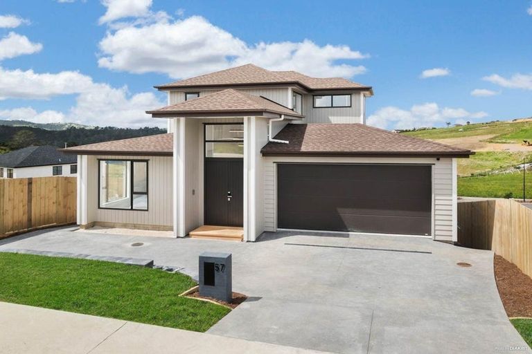 Photo of property in 57 Matangi View Drive, Orewa, 0931