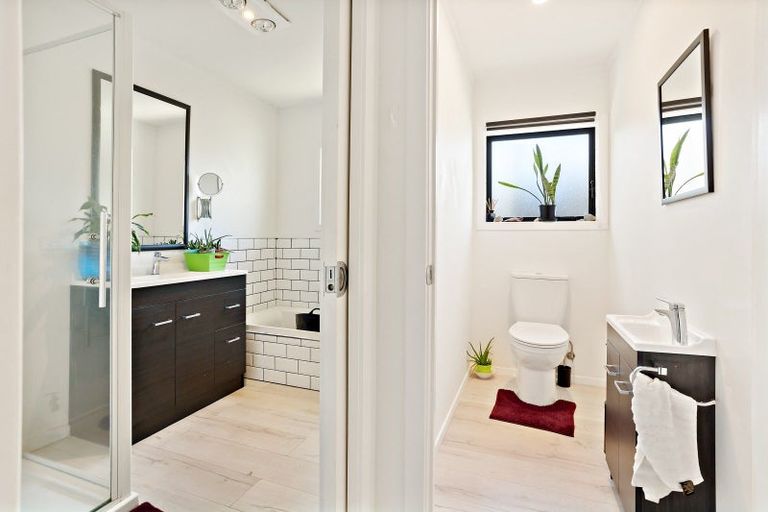 Photo of property in 15a Meadow Drive, Whitianga, 3510