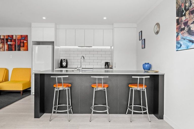 Photo of property in 2/13 Manning Street, Hamilton Central, Hamilton, 3204