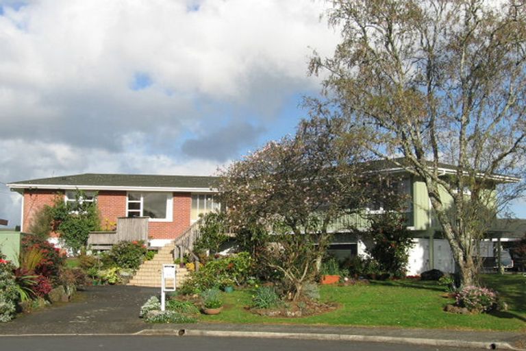 Photo of property in 14 Lincoln Place, Te Kamo, Whangarei, 0112