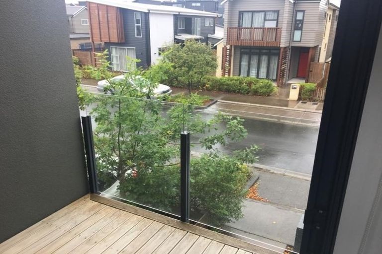 Photo of property in 30 Liquidambar Drive, Hobsonville, Auckland, 0616