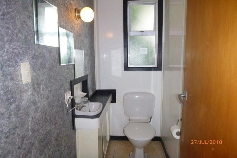 Photo of property in 63 Moire Road, Massey, Auckland, 0614