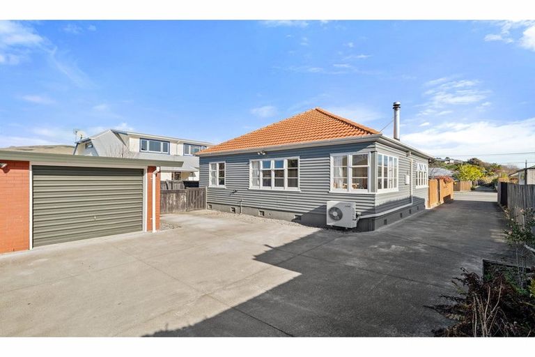 Photo of property in 58 Wilsons Road, Saint Martins, Christchurch, 8022