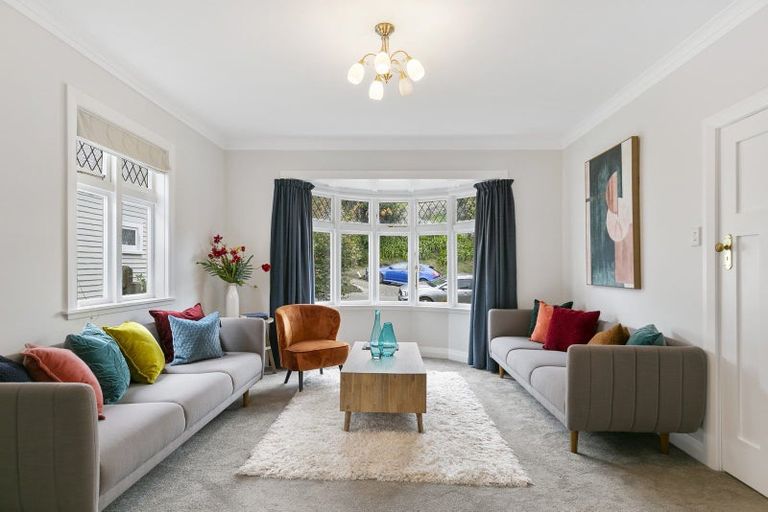 Photo of property in 4 Don Street, Island Bay, Wellington, 6023