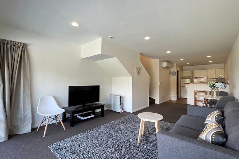Photo of property in Goldridge Apartments, 5/43 Goldridge Way, Queenstown, 9300