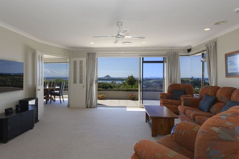 Photo of property in 109r Waikite Road, Welcome Bay, Tauranga, 3175