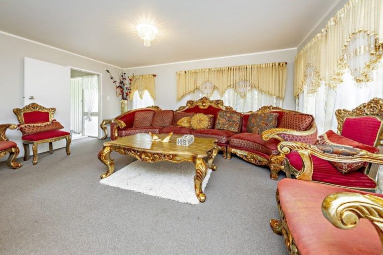 Photo of property in 81 John Walker Drive, Manurewa, Auckland, 2102