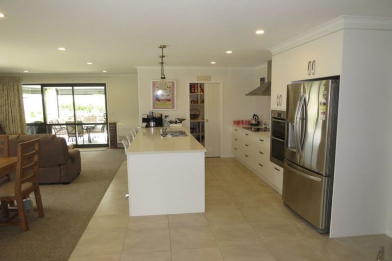 Photo of property in 46 Leeward Drive, Whitianga, 3510