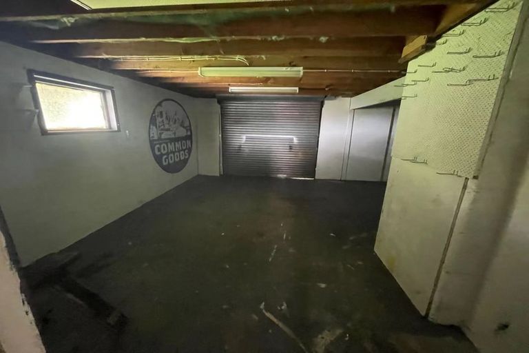 Photo of property in 305 Don Buck Road, Massey, Auckland, 0614