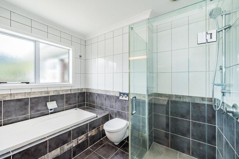 Photo of property in 9 Clarkes Crescent, Paekakariki, 5034