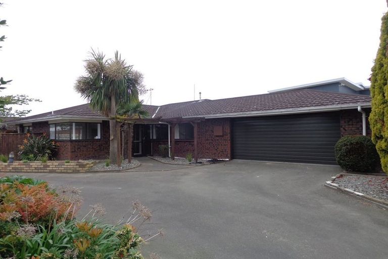Photo of property in 205 Fitzherbert Avenue, West End, Palmerston North, 4410