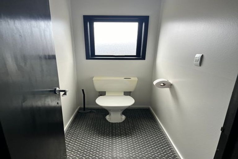 Photo of property in 47b Solomon Avenue, Redwood, Christchurch, 8051