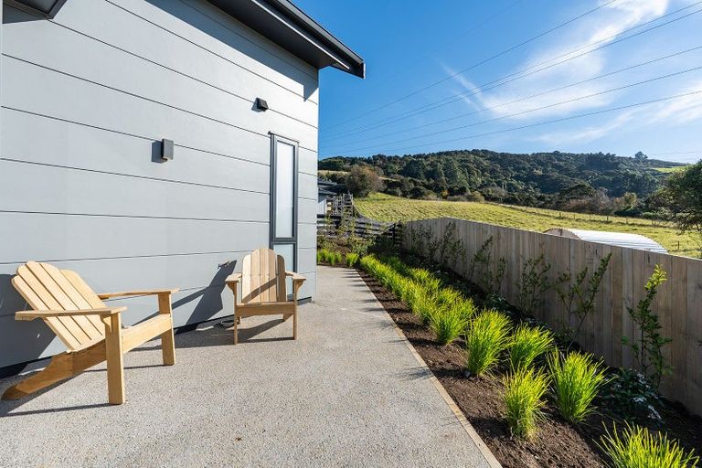 Photo of property in 22 Tapley Close, Halfway Bush, Dunedin, 9010