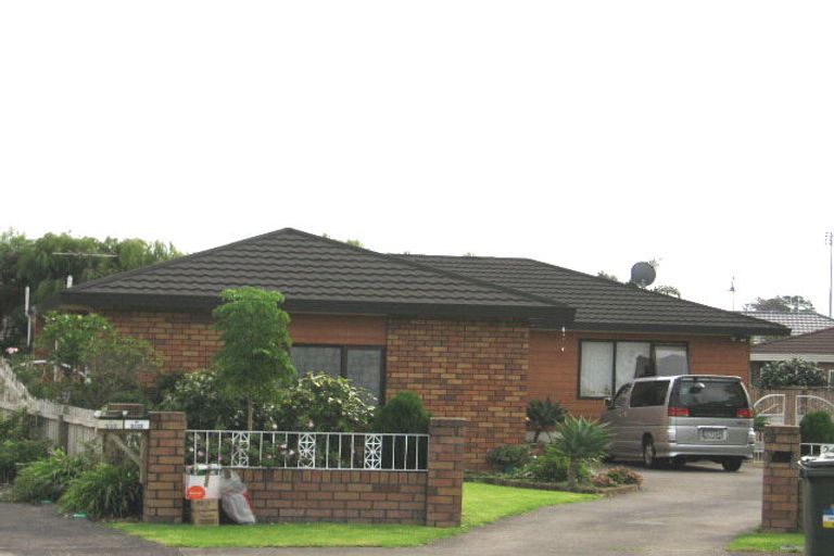 Photo of property in 24 Septimus Place, Henderson, Auckland, 0612