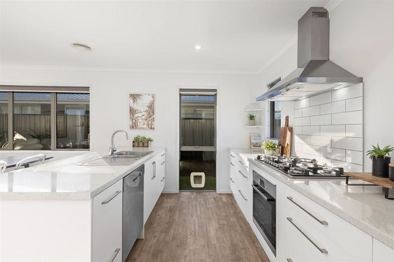 Photo of property in 8 Primrose Lane, Lower Shotover, Queenstown, 9304