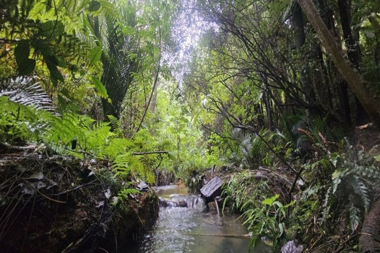 Photo of property in 22 Kohinui Heights Rise, Parua Bay, 0192