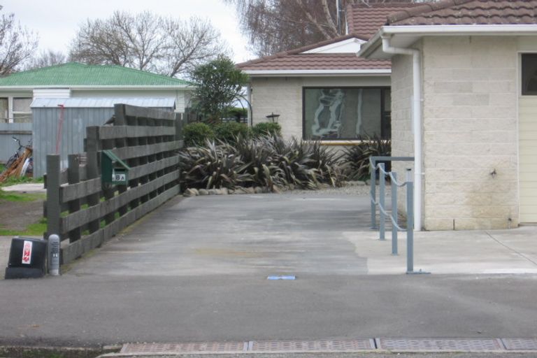 Photo of property in 8a Oxford Street, Hokowhitu, Palmerston North, 4410
