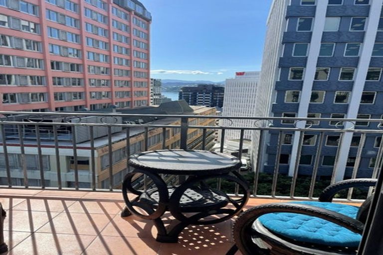 Photo of property in Atrium Towers, 8a/154 The Terrace, Wellington Central, Wellington, 6011