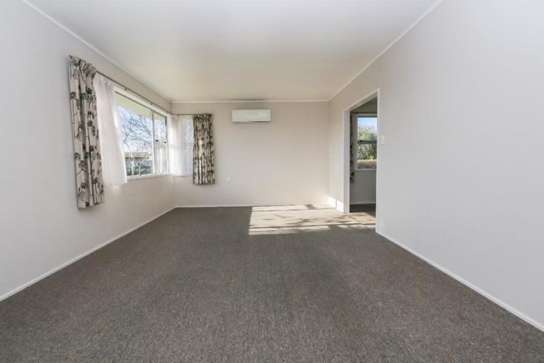 Photo of property in 6 Splitt Avenue, Glenview, Hamilton, 3206