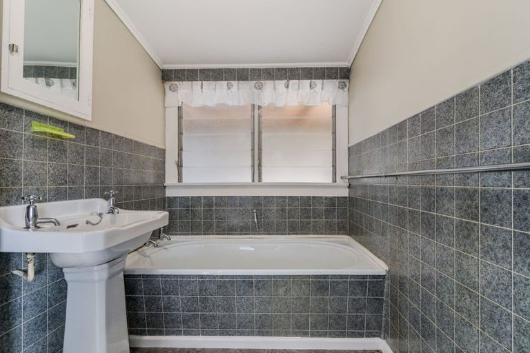 Photo of property in 228 Union Street, Milton, 9220