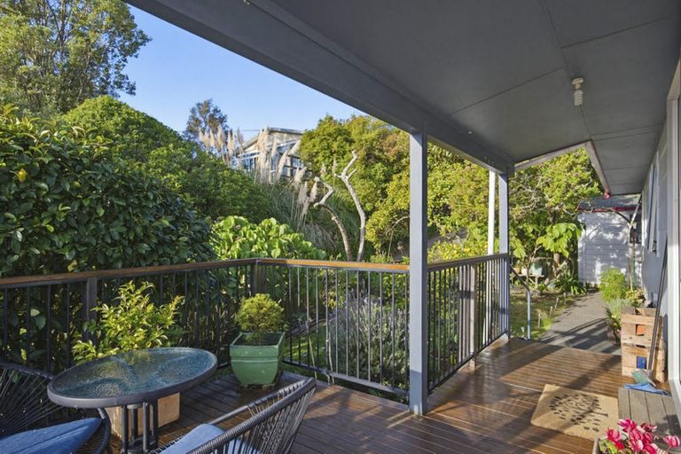 Photo of property in 58b Leinster Avenue, Raumati South, Paraparaumu, 5032
