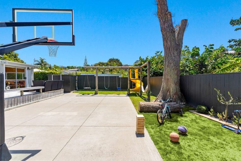 Photo of property in 3 Orion Place, Hillcrest, Auckland, 0627