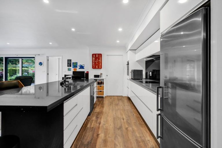 Photo of property in 17a Kauri Street, Inglewood, 4330