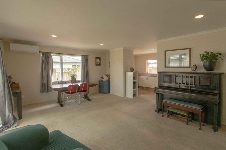 Photo of property in 4a/3 Lee Road, Taradale, Napier, 4112