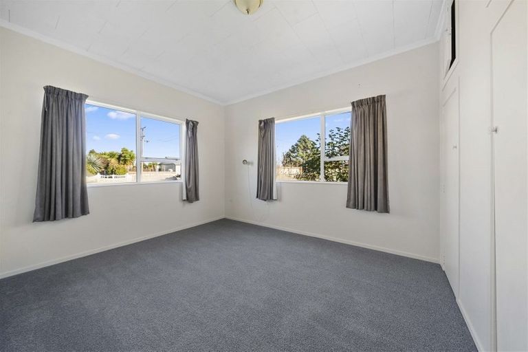 Photo of property in 6 Victoria Street, Levin, 5510