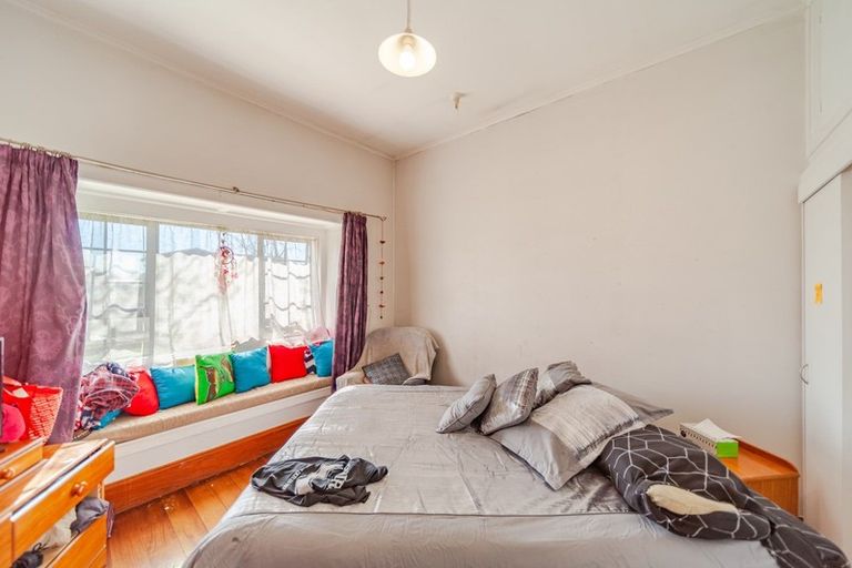 Photo of property in 6 Tutanekai Street, Waipukurau, 4200